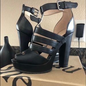 Black (Shoe Dazzle) Tarifa Heeled Sandal